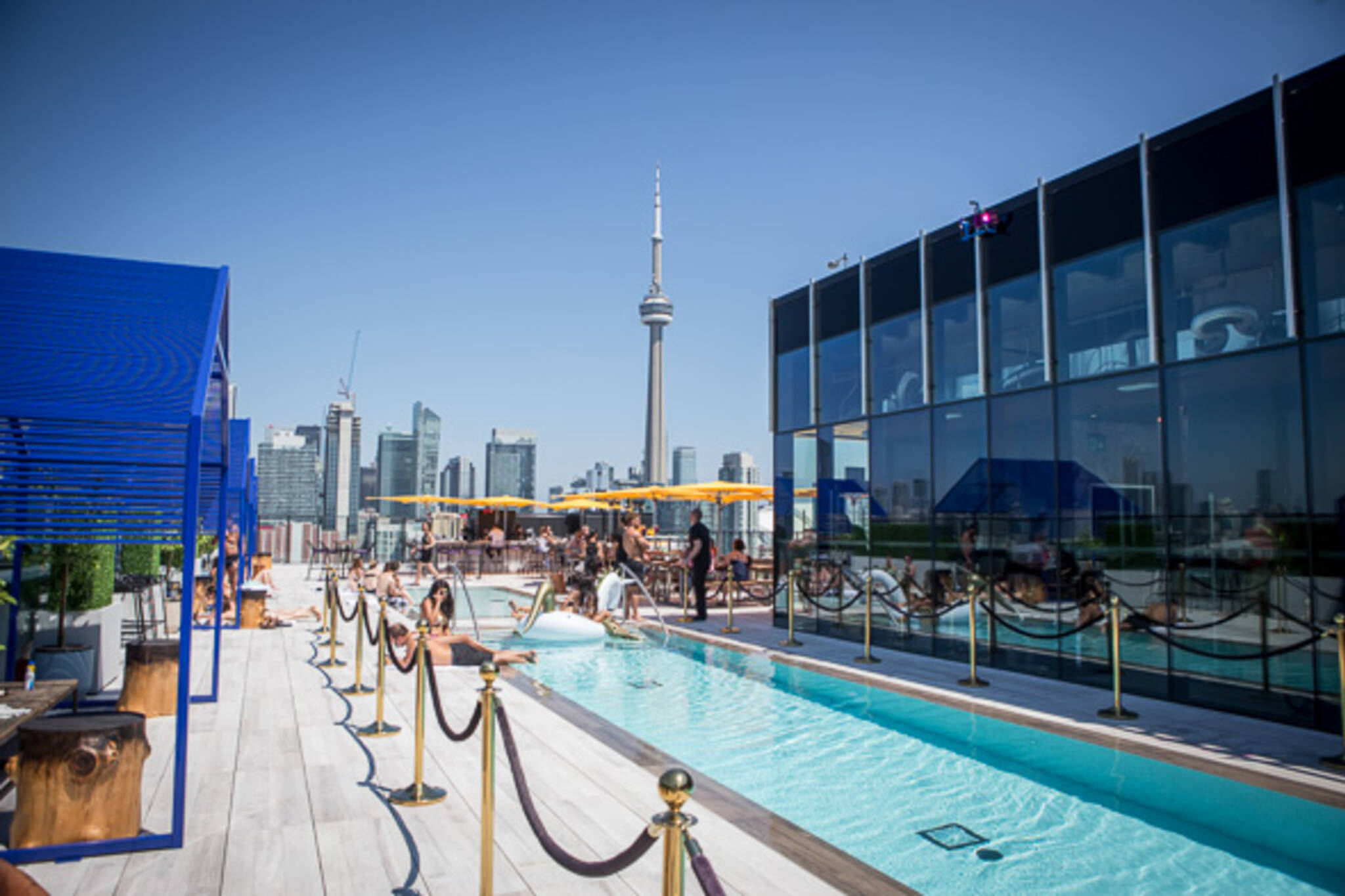 lavelle pool in toronto