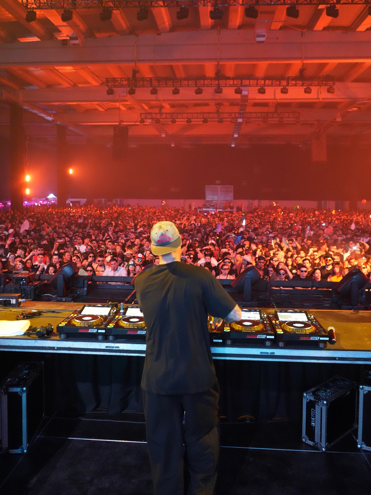 MORTEN at FUTURE Toronto