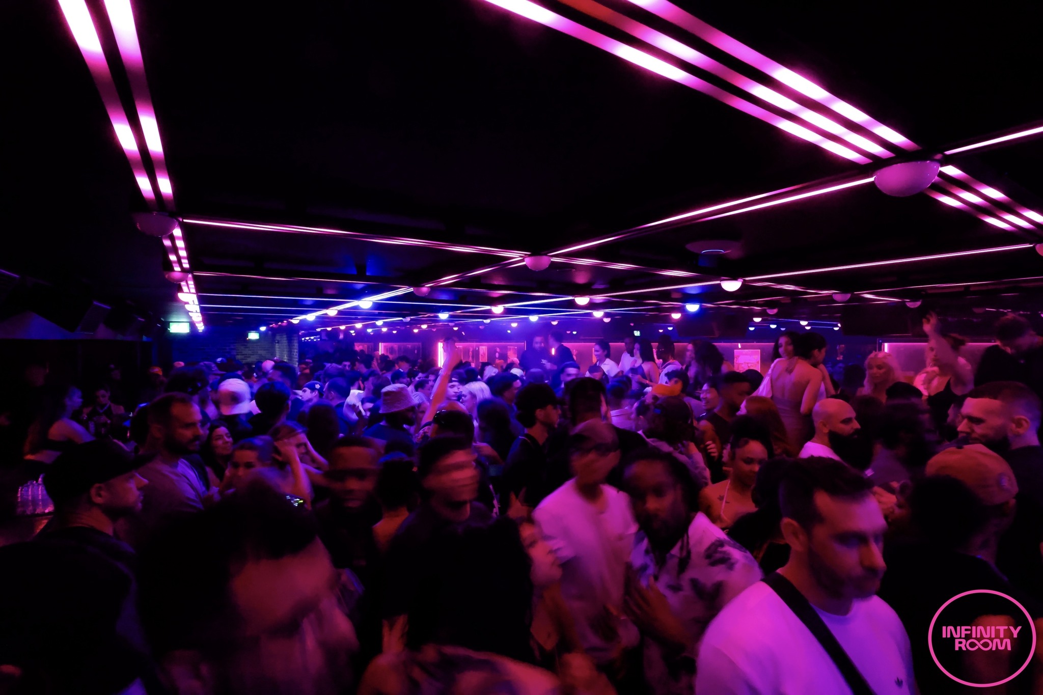 Toronto Clubs | INFINITY ROOM TORONTO | Guestlist, Tickets, and Bottle ...