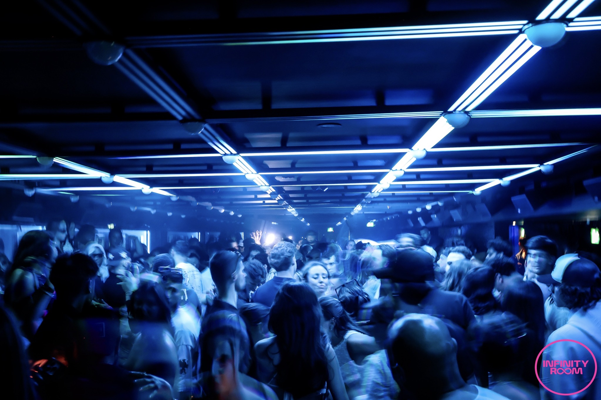 Toronto Clubs | INFINITY ROOM TORONTO | Guestlist, Tickets, and Bottle ...